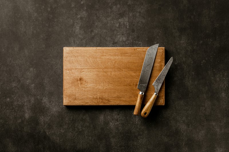 Board & Knives